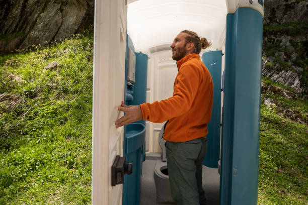Portable Toilet Options We Offer in Harwich Center, MA